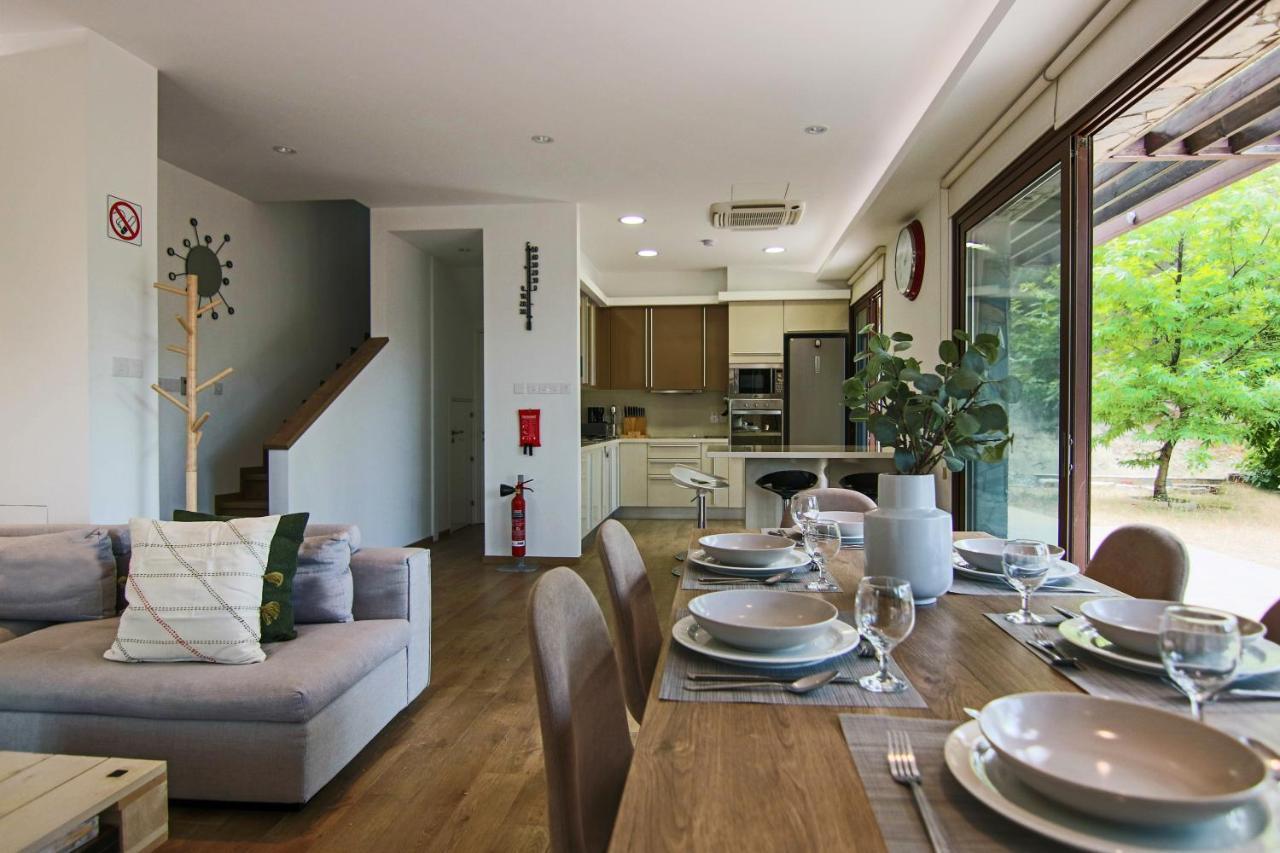 Phaedrus Living: Forest View Luxury Chantara Villa